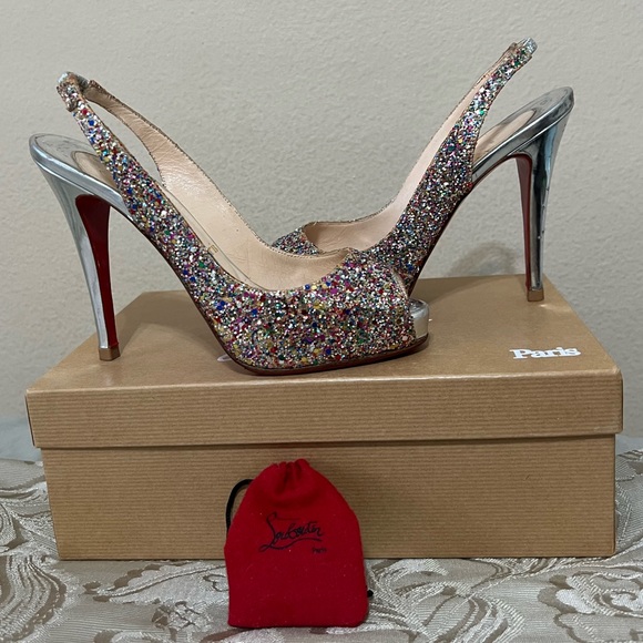 Christian Louboutin heels - Picture 4 of 11